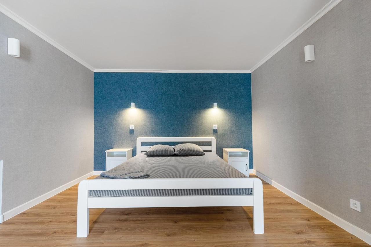 18 Deribasivska Street Jacuzzi Apartment Odessa Extérieur photo