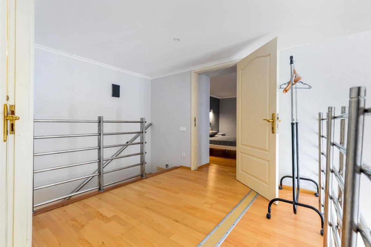 18 Deribasivska Street Jacuzzi Apartment Odessa Extérieur photo